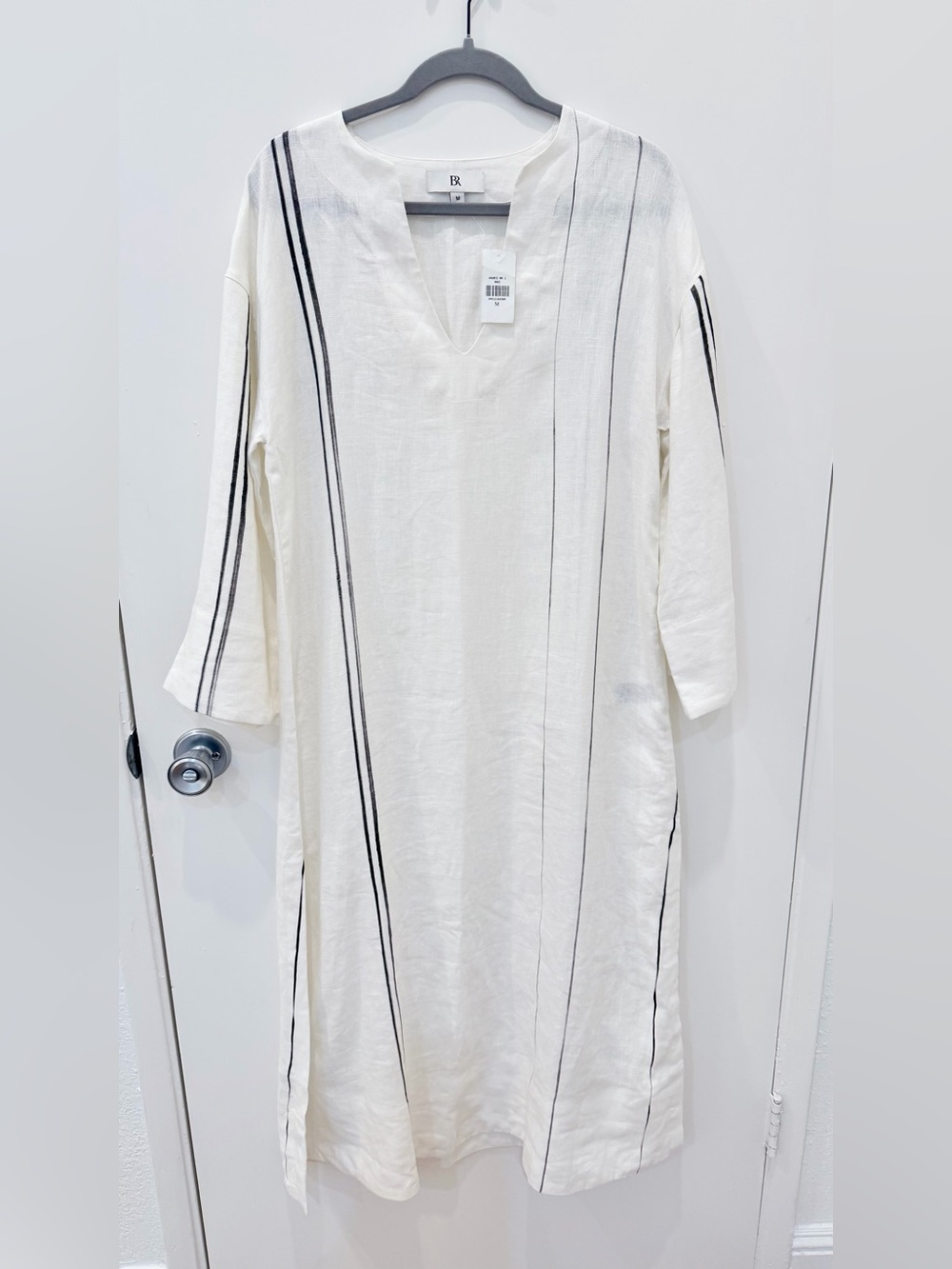 Banana Republic White Midi Dress with Black Stripe Detail 💯 Linen